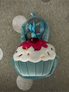5 for $15! Aurora Mini Cupcake Purse Pet Stuffy Carrier